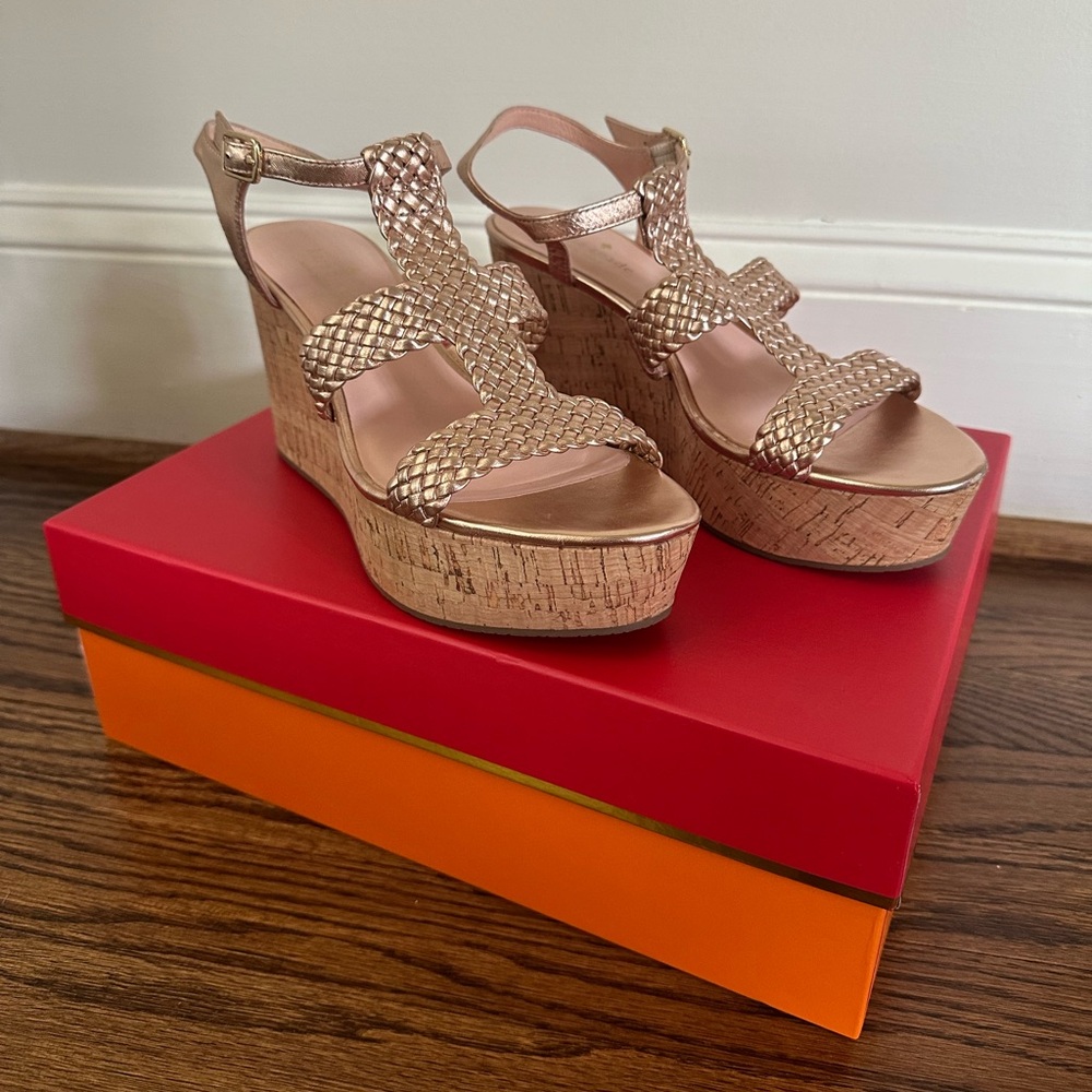Kate Spade Rose Gold Wedge Size 8
